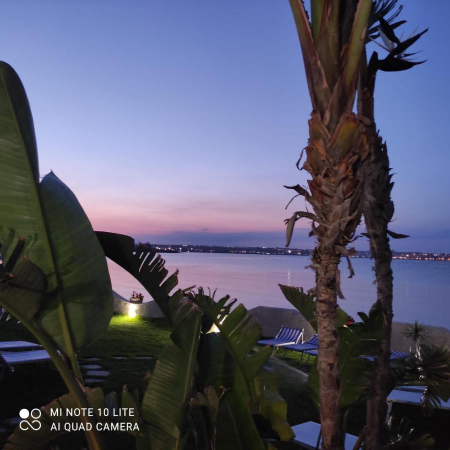 法努撒Casa Con Piscina E Vista Mare Dal Giardino公寓 外观 照片