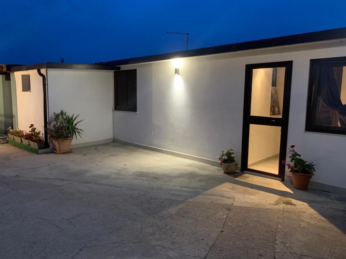 法努撒Casa Con Piscina E Vista Mare Dal Giardino公寓 外观 照片